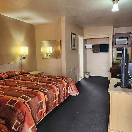 Econo Inn Clearwater Zewnętrze zdjęcie